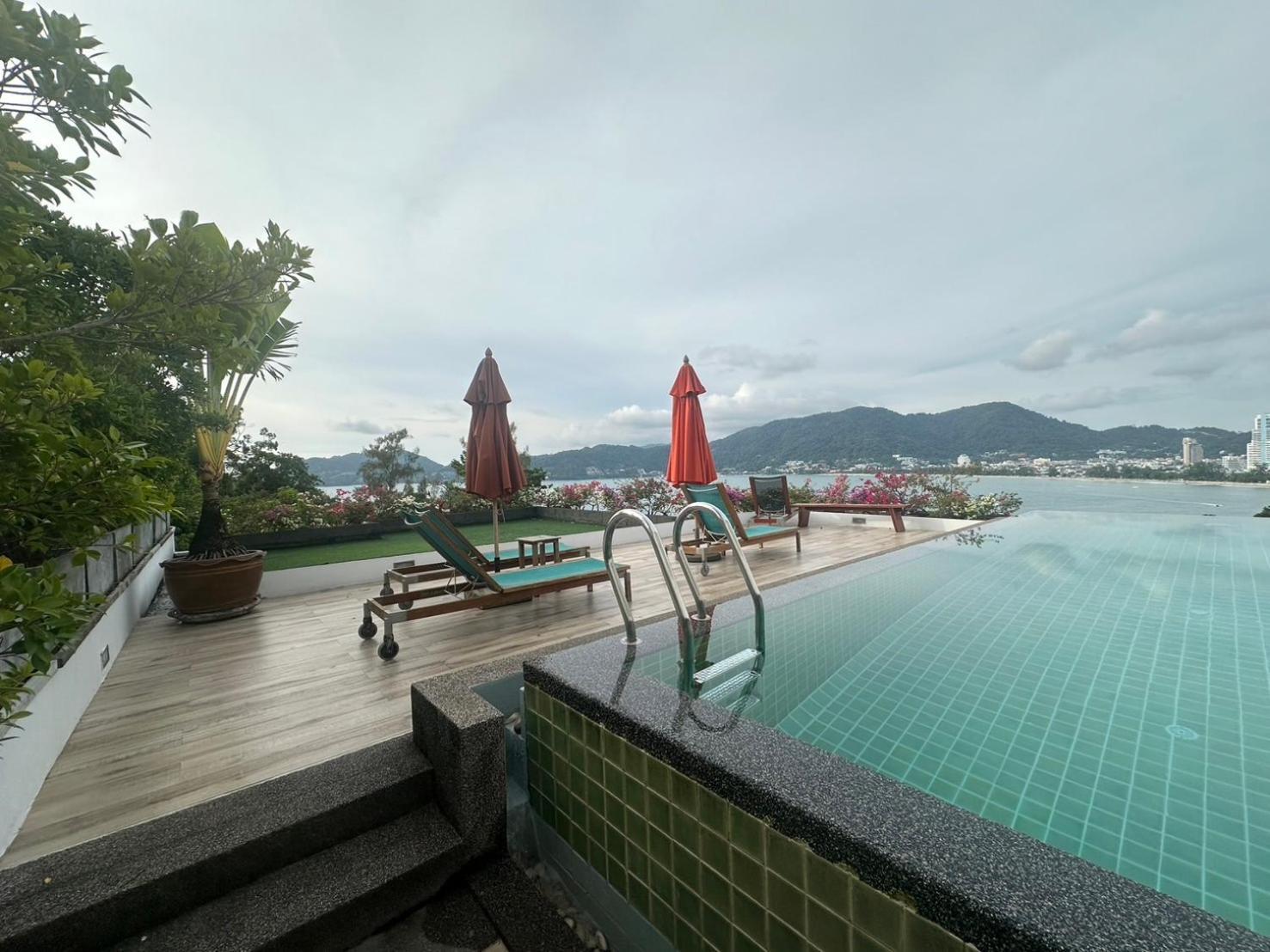 Villa Jirana Patong Exterior foto